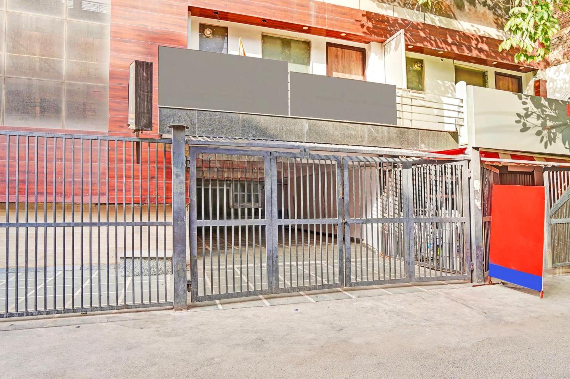 Collection O Tilak Nagar Near Pacific Mall Delhi  Exterior foto